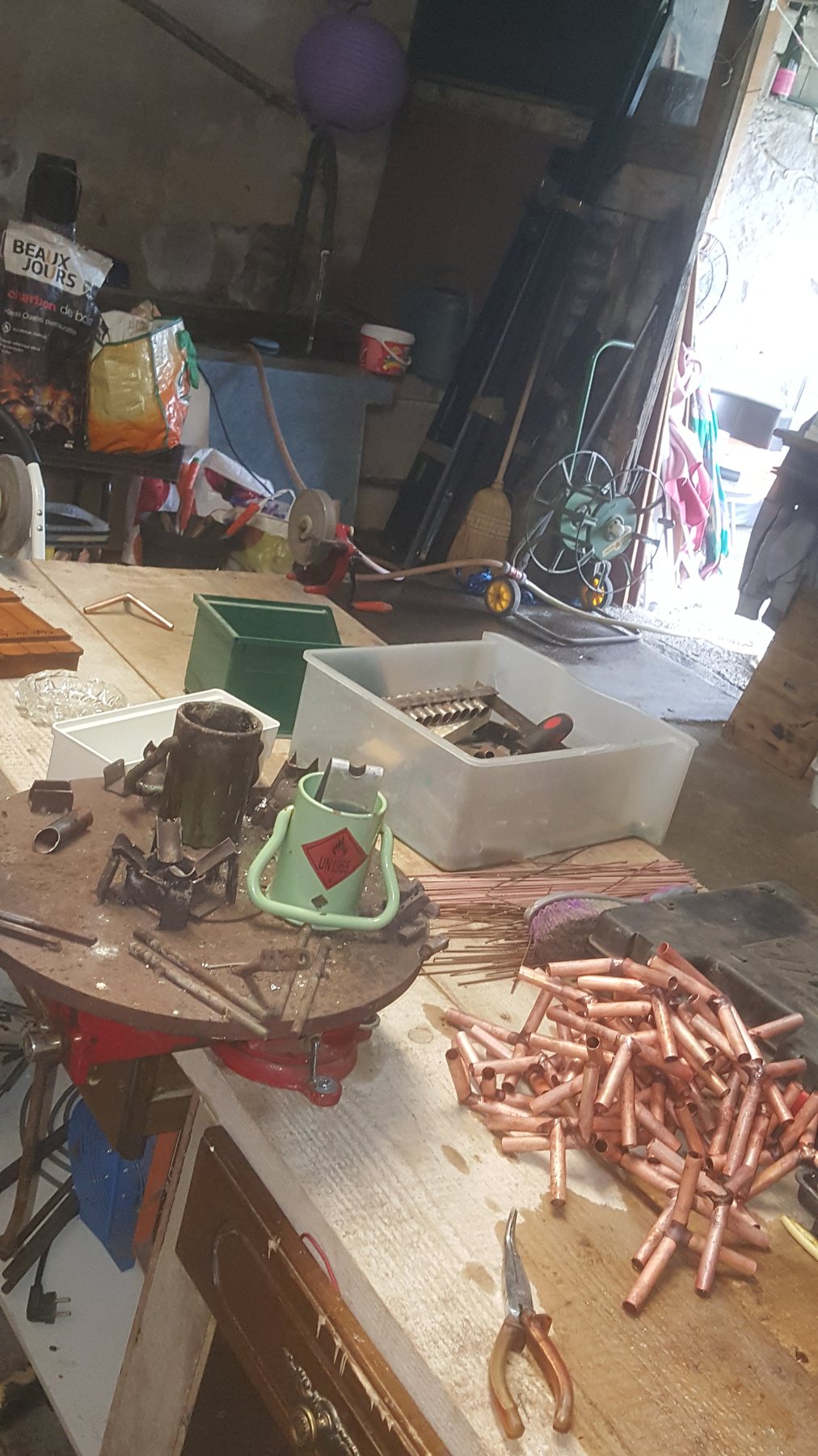 Fabrication artisanale BSA Concept : cuivre, connecteurs et structures — 2018