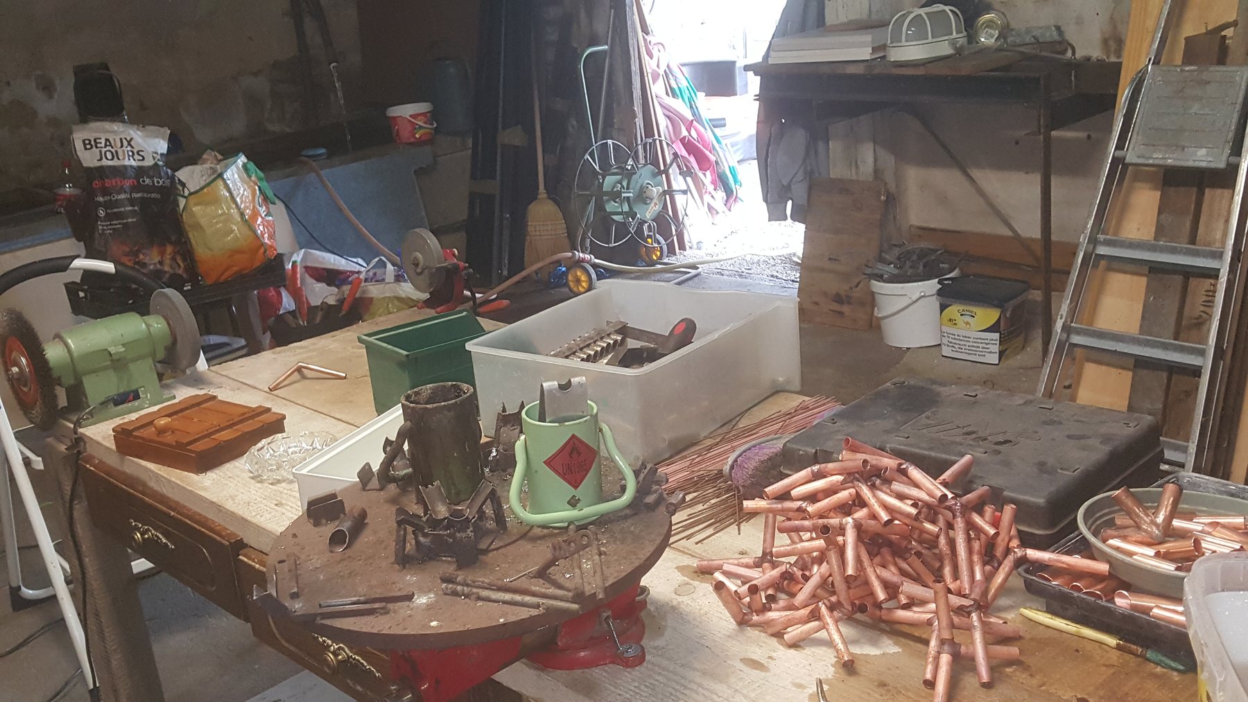 Fabrication artisanale BSA Concept : cuivre, connecteurs et structures — 2018