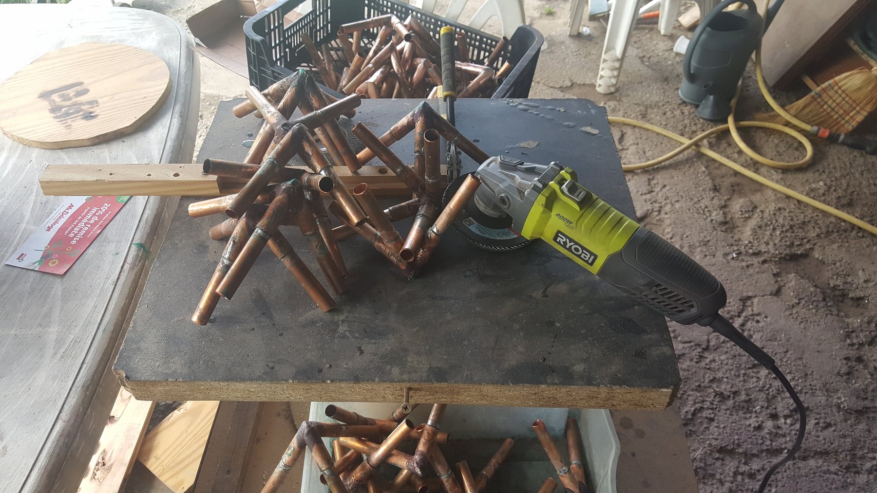 Fabrication artisanale BSA Concept : cuivre, connecteurs et structures — 2018